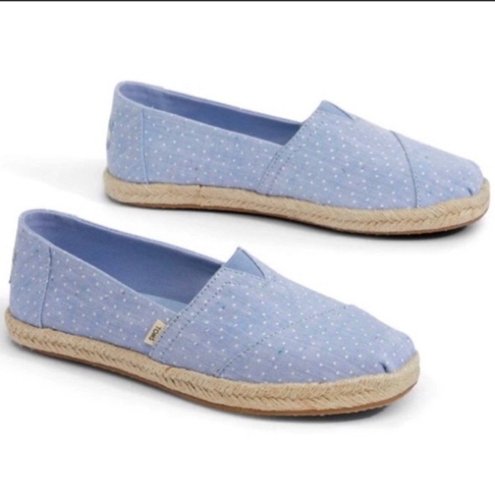 Rarely worn TOMS polka dot espadrille